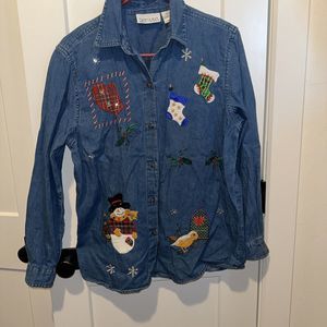 Coastal Grandma Vintage Casey & Max Christmas denim button down shirt size M